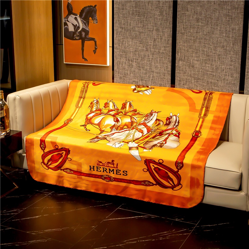 07102Hermes 1.5x1.5m 1.5x2m 2x2.3m